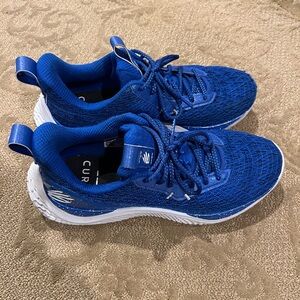 Men’s Curry basketball Under Armour sneaker size 10.5 gently worn